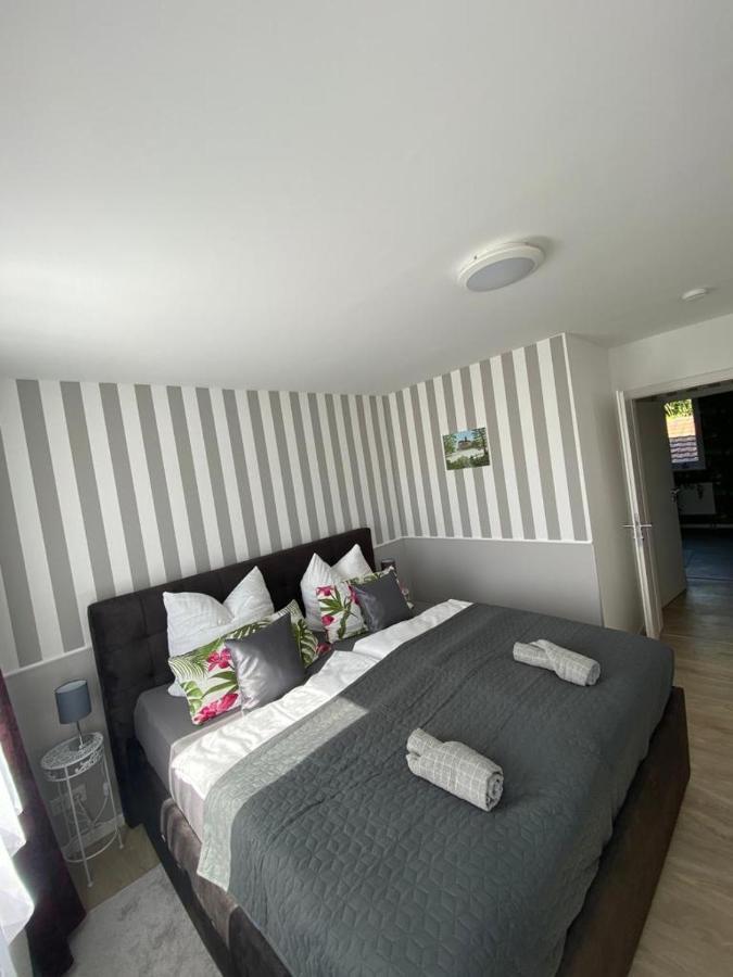 Schoene Ferienwohnung „Zum Glueck Tropical“ Eisenach Exteriér fotografie